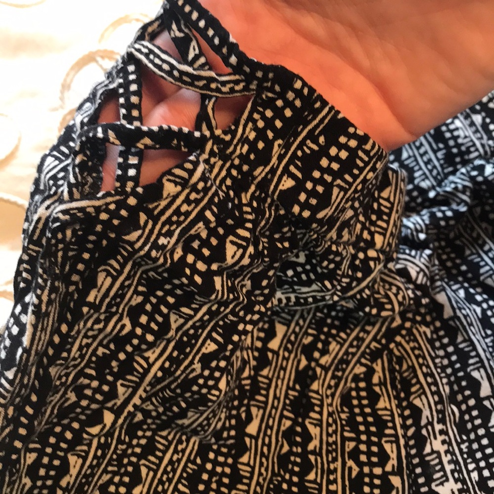 Umgee tribal pattern wide leg pants - Picture 4 of 4